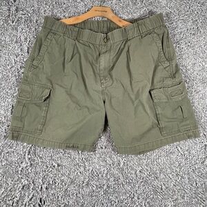 Tommy Bahama Cargo Shorts Men’s Size XL Green Utility Beach Golf Summer Stretch
